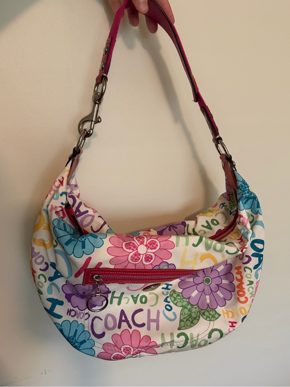 Coach vintage 2011 floral crescent bag